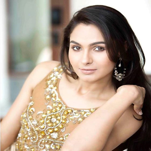 Andrea Jeremiah Wallpaper