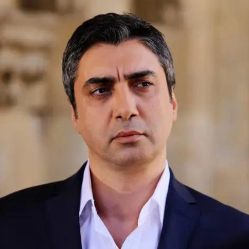 موسيقى وادي الذئاب