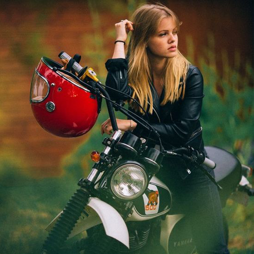 lady biker Wallpapers