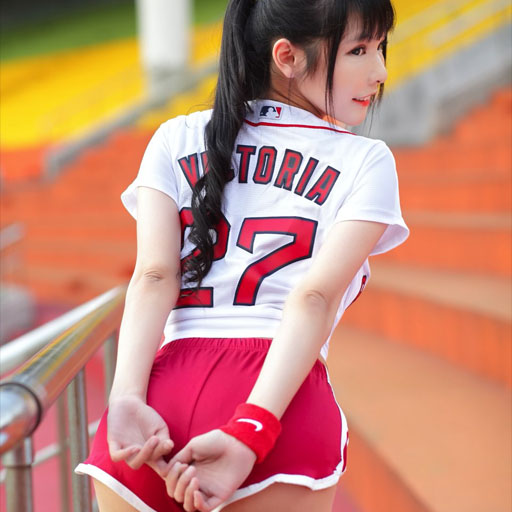 FootballGirl