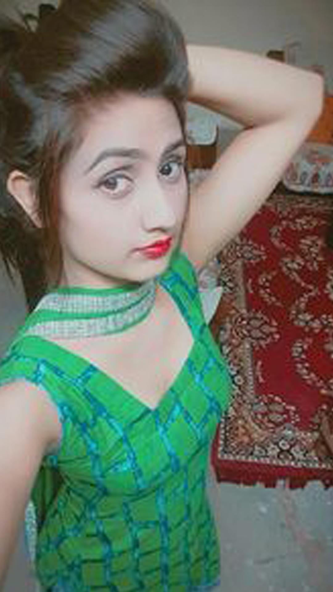 Download Indian Aunty Live Hot Video Chat android on PC