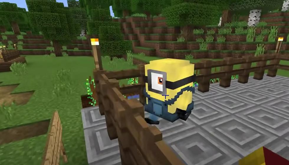 Download 🤓Minions Skins for Minecraft PE android on PC