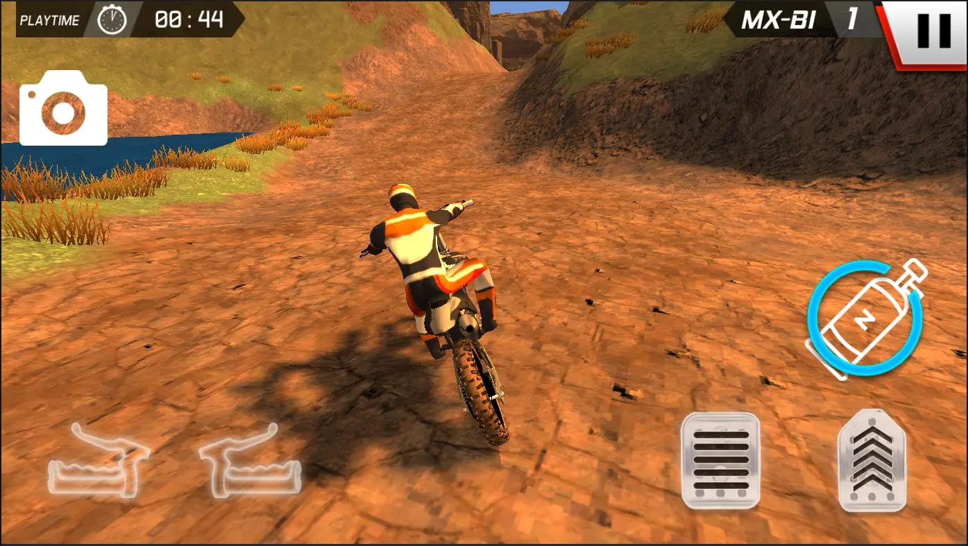 Baixe MX Bikes: Motocross de terra no PC